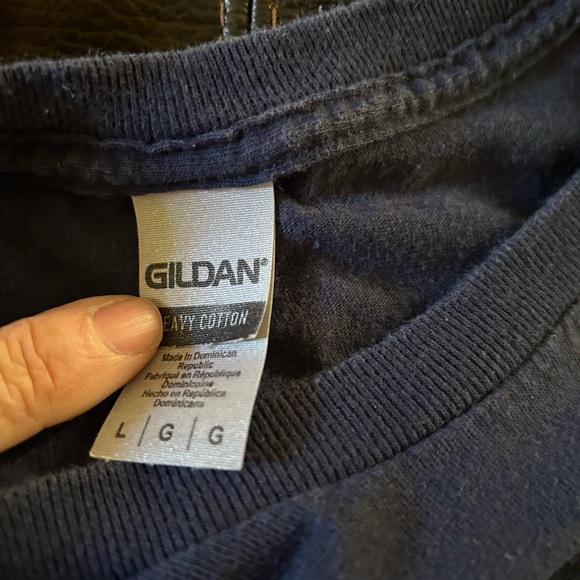 Gildan Ole Miss In the Sip t shirt - Picture 3 of 3